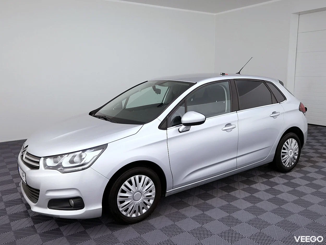 Citroen C4 1.2 81kW