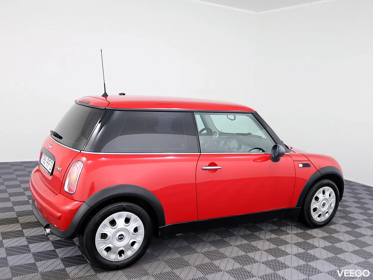 Mini Cooper 1.6 66kW