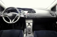 Honda Civic 1.8 104kW thumbnail