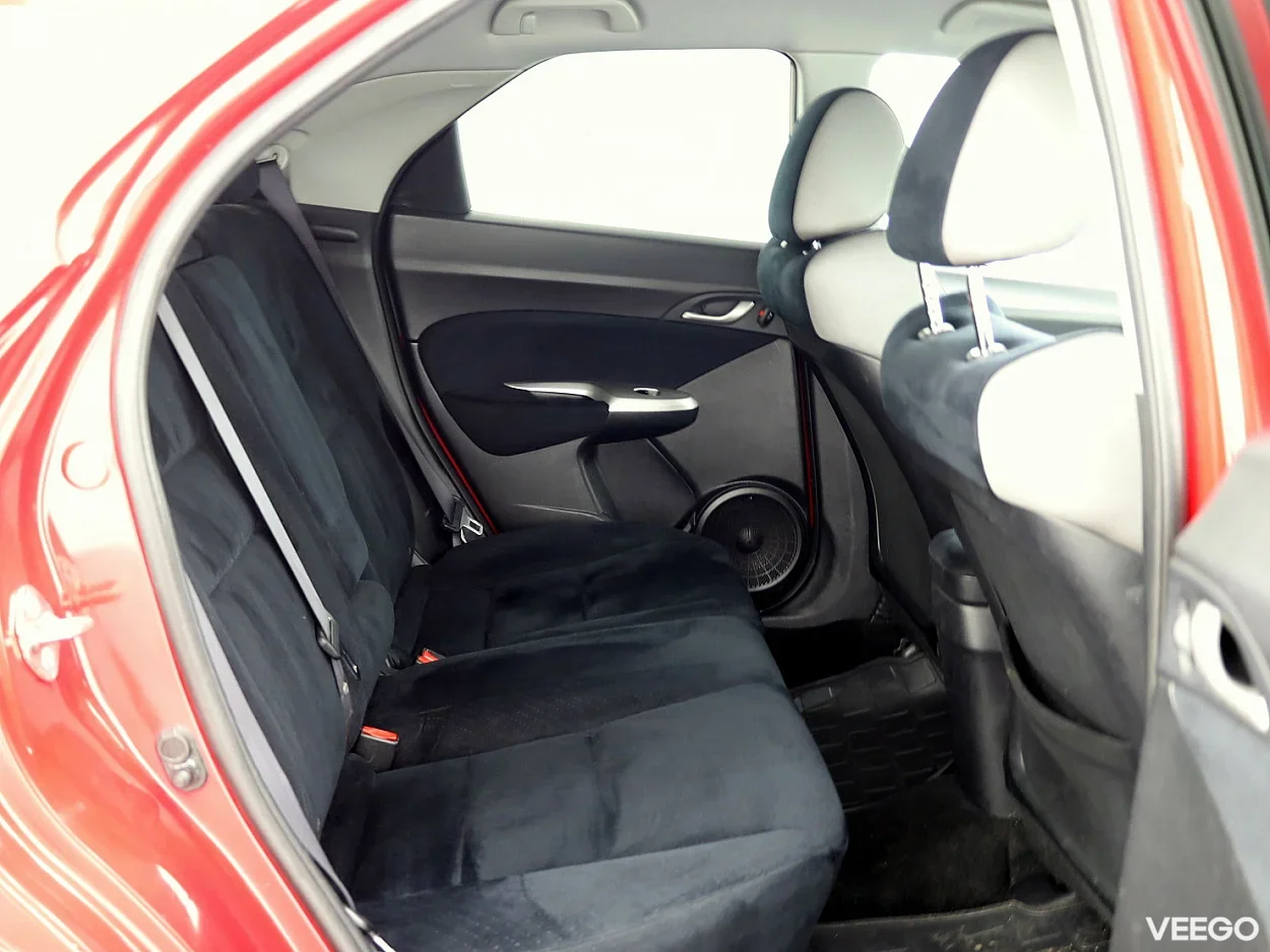 Honda Civic 1.8 104kW