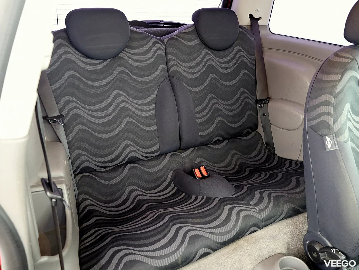 Mini Cooper 1.6 66kW