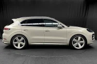 Porsche Cayenne E-Hybrid 470HK /18-Vägs /Pano /Bose /Se Spec 346kW thumbnail