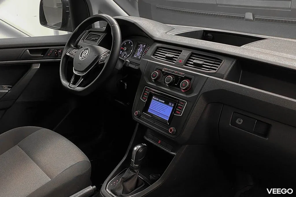 Volkswagen Caddy Maxi 2.0 TDI DSG 102HK /Värmare /Moms 75kW