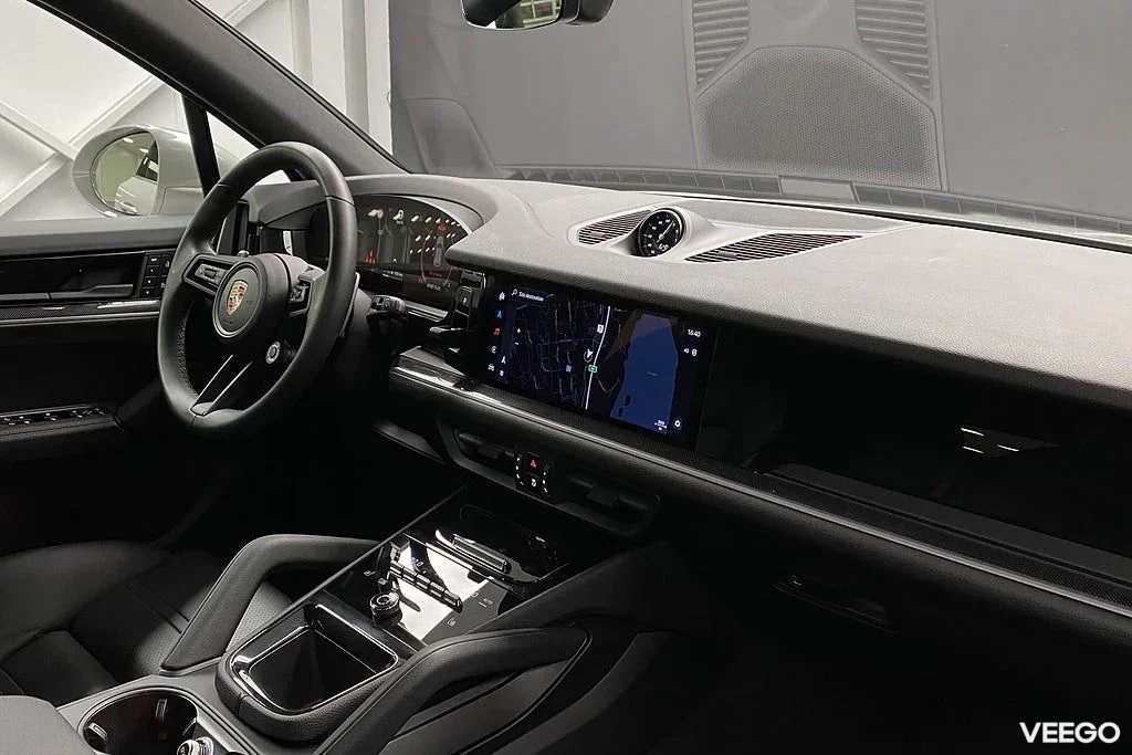 Porsche Cayenne E-Hybrid 470HK /18-Vägs /Pano /Bose /Se Spec 346kW