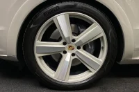 Porsche Cayenne E-Hybrid 470HK /18-Vägs /Pano /Bose /Se Spec 346kW thumbnail