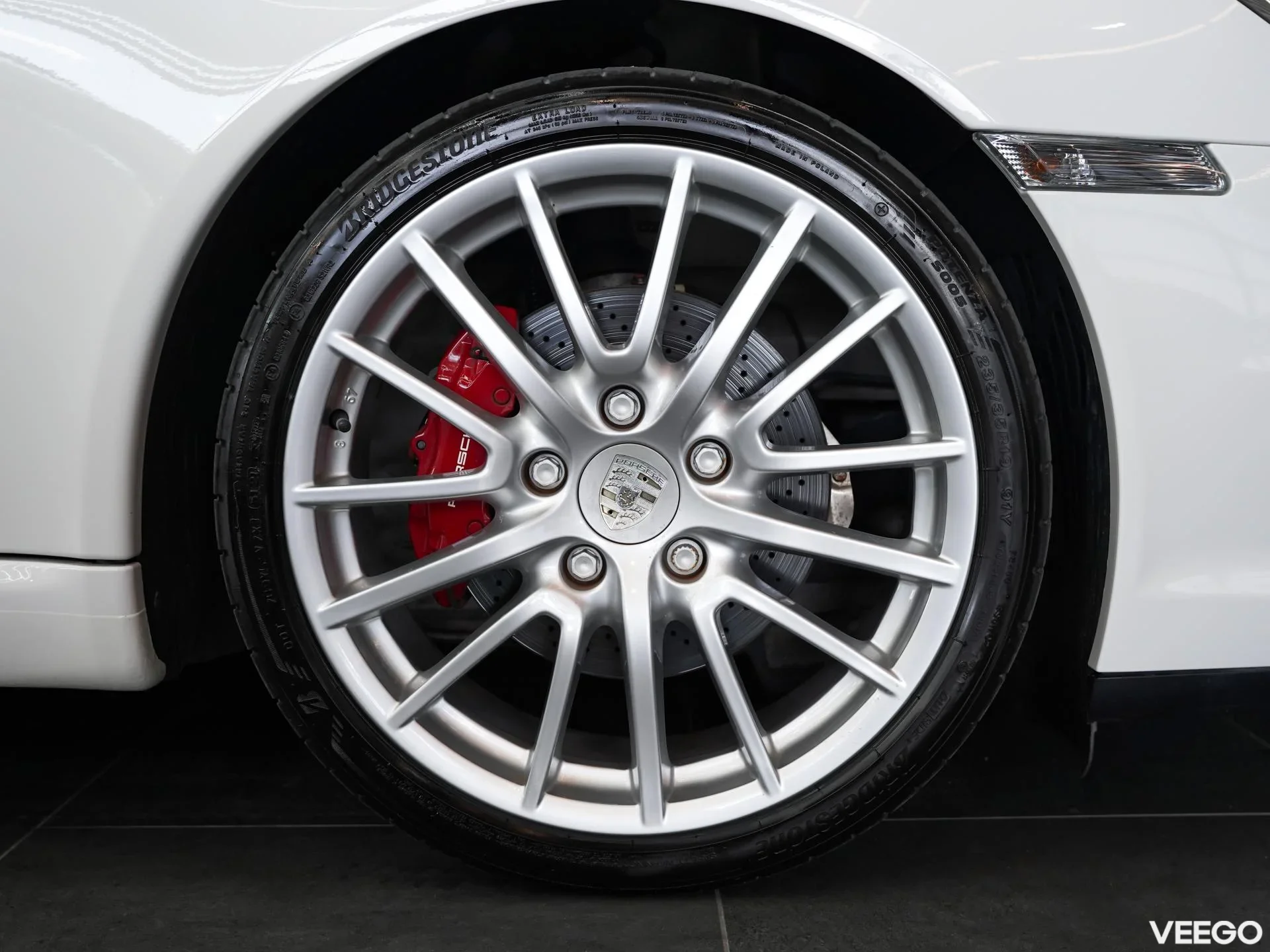 Porsche 911 3.6 239kW