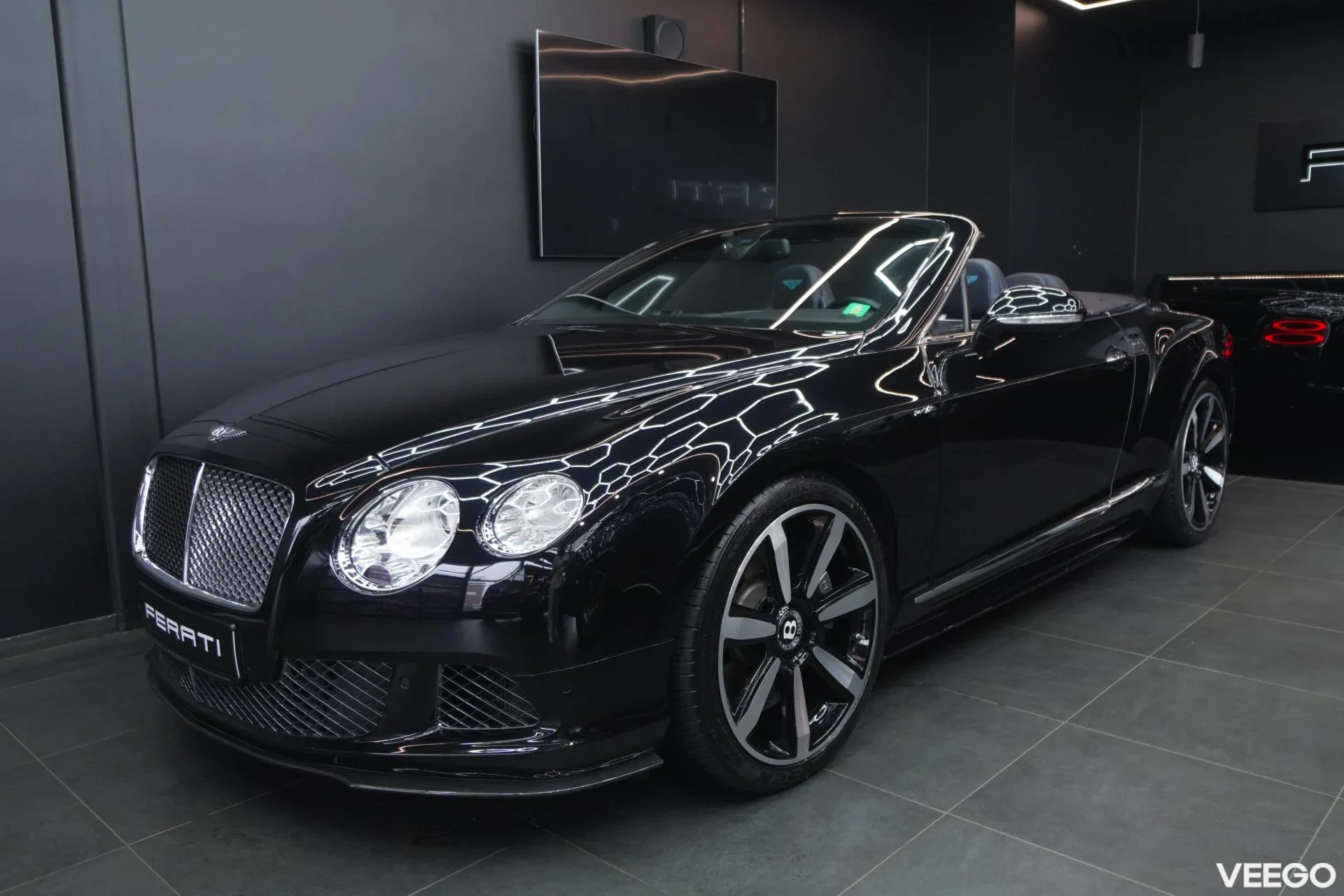 Bentley CONTINENTAL GTC 6.0 460kW