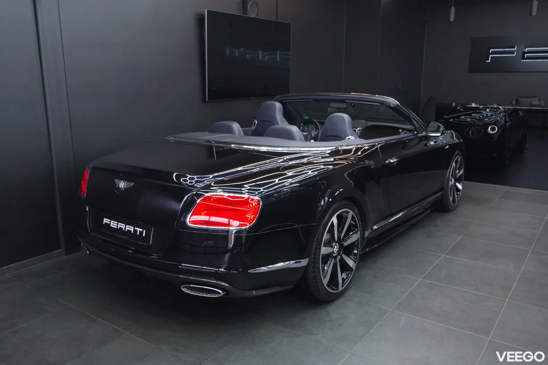 Bentley CONTINENTAL GTC 6.0 460kW