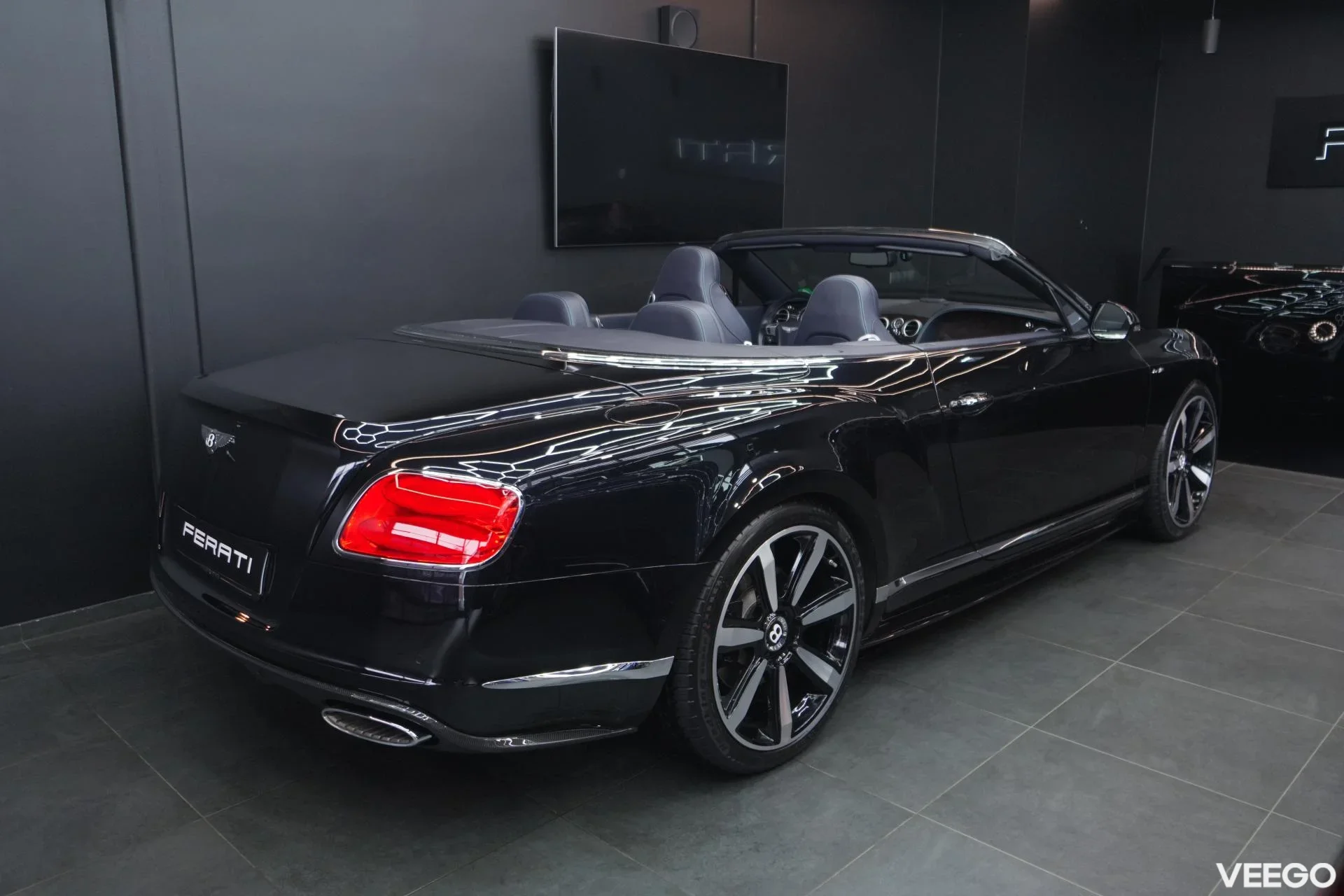 Bentley CONTINENTAL GTC 6.0 460kW