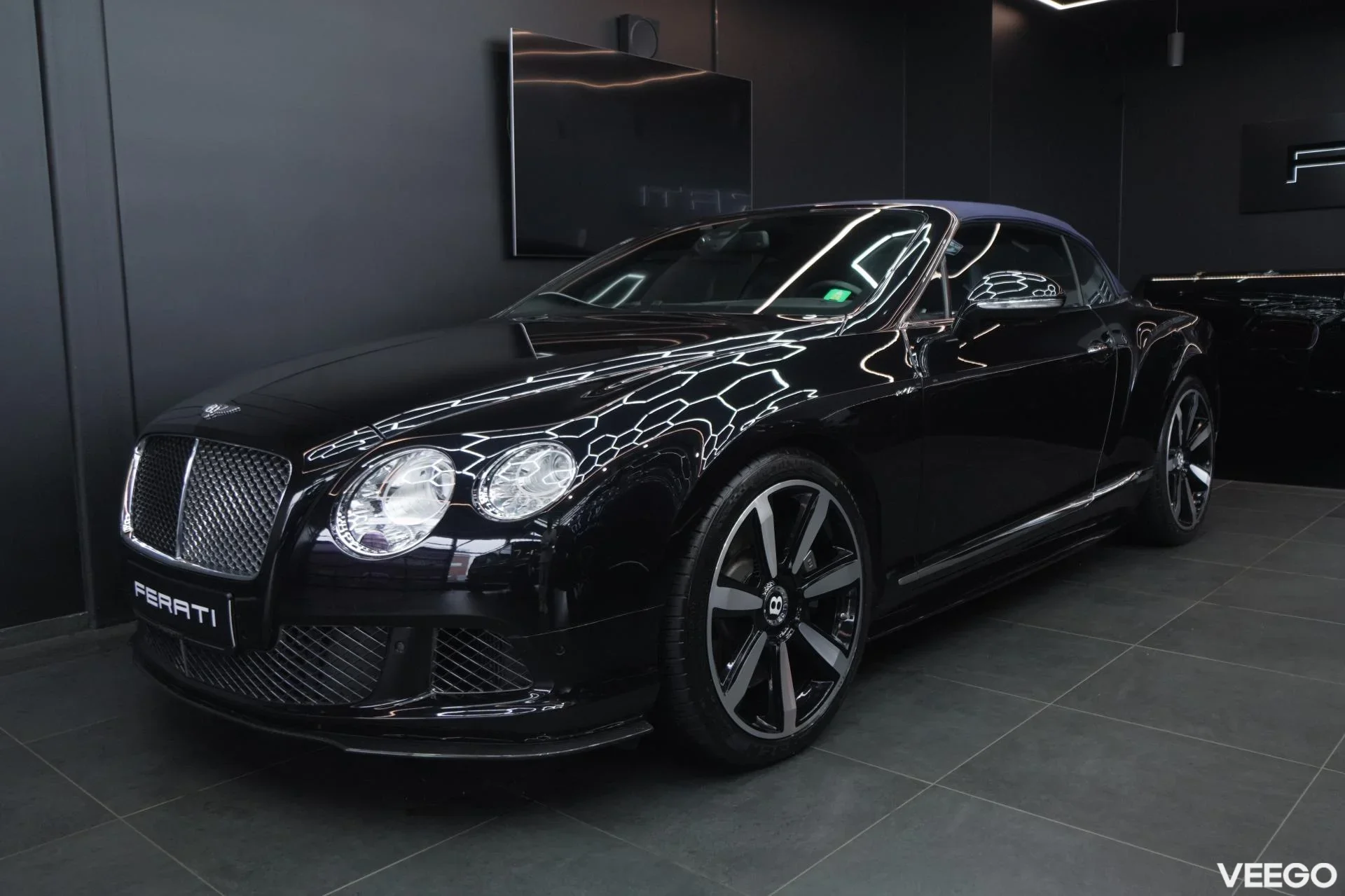 Bentley CONTINENTAL GTC 6.0 460kW