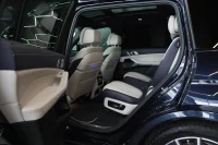 BMW X7 M50 3.0 294kW thumbnail