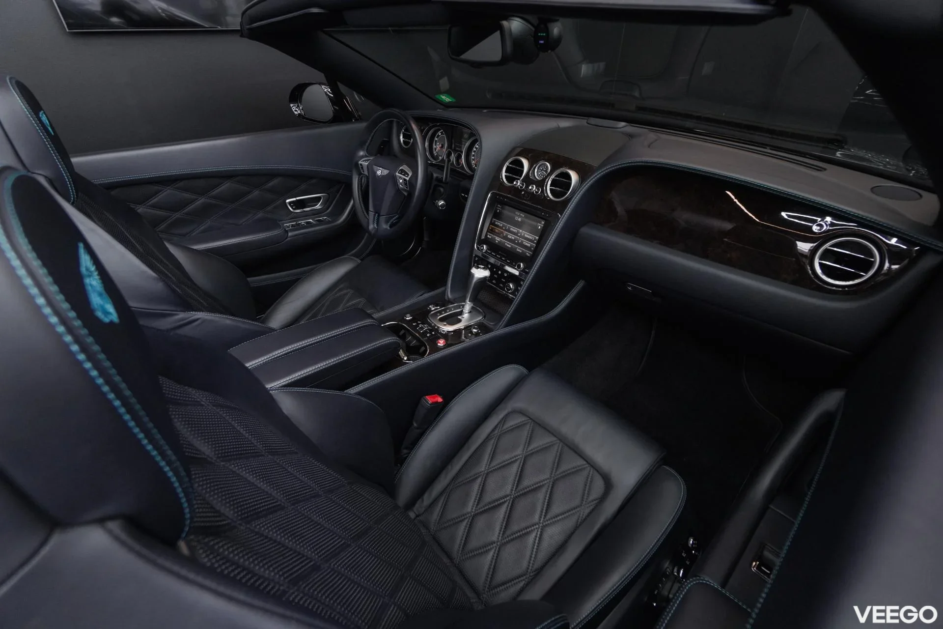 Bentley CONTINENTAL GTC 6.0 460kW