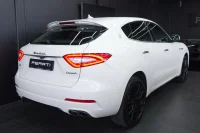 Maserati Levante 3.0 257kW thumbnail