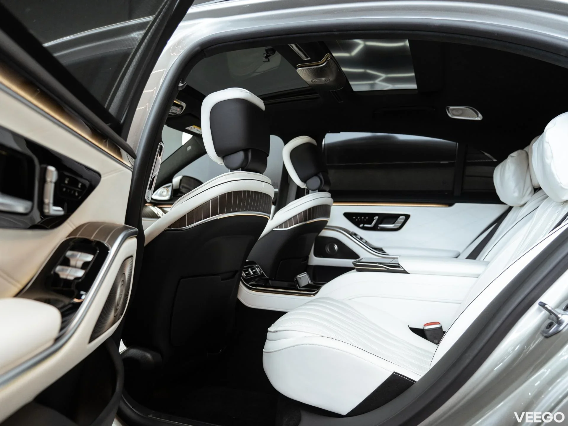 Mercedes-Benz S63 AMG 4.0 530kW