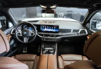 BMW X7 4.4 390kW thumbnail