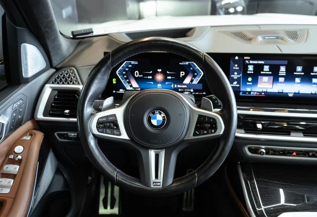 Image of BMW X7 4.4 390kW
