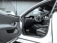 Tesla Model S 750kW thumbnail