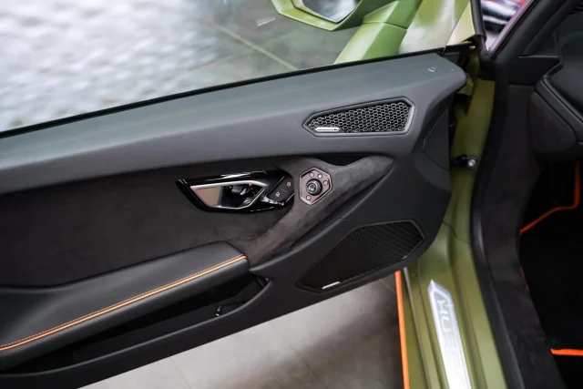 Image of Lamborghini Huracan 5.2 470kW