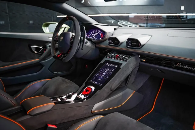Image of Lamborghini Huracan 5.2 470kW