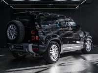 Land Rover Defender 3.0 294kW thumbnail