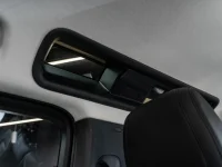 Land Rover Defender 3.0 294kW thumbnail