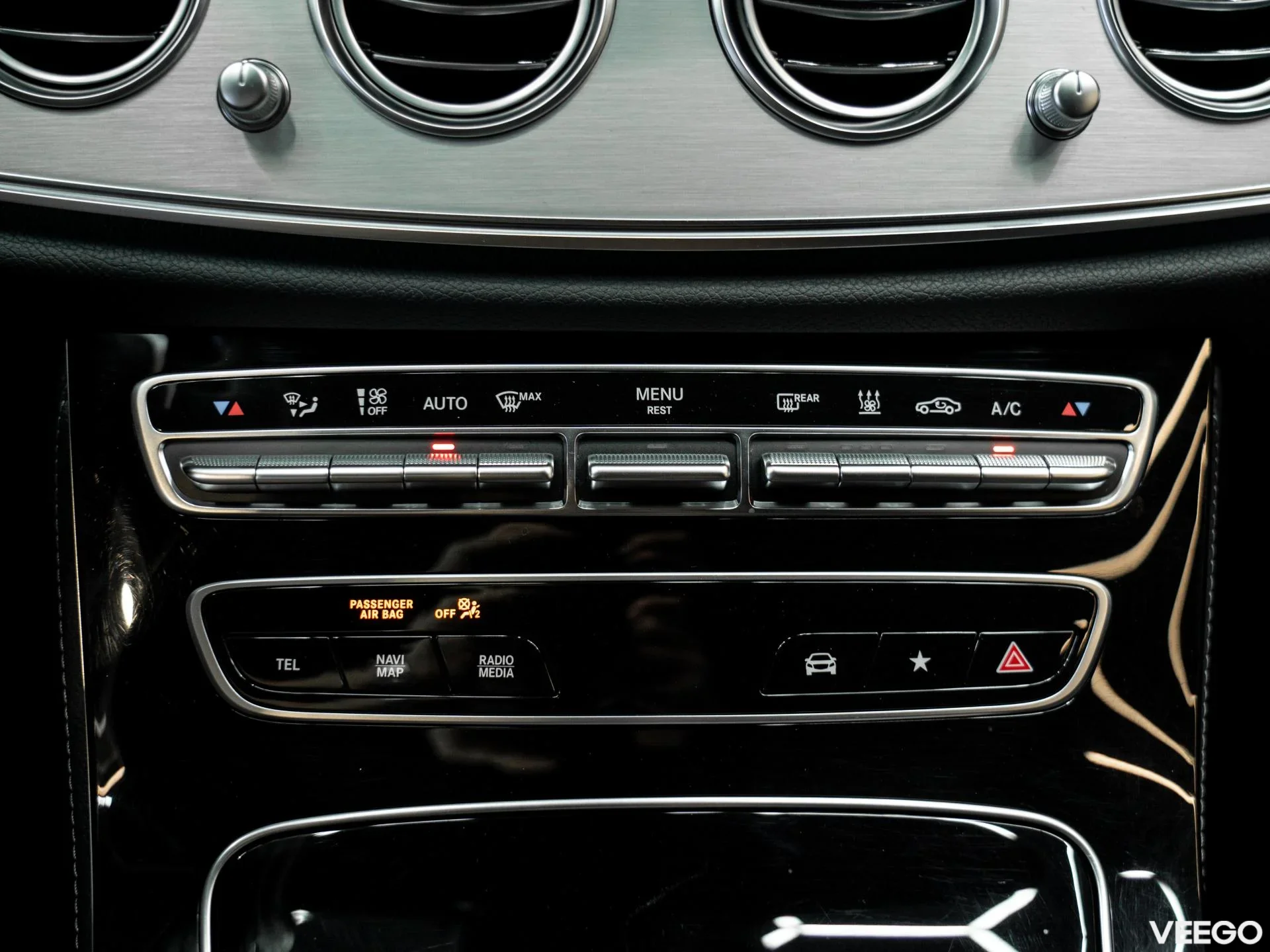 Mercedes-Benz E300 2.0 143kW