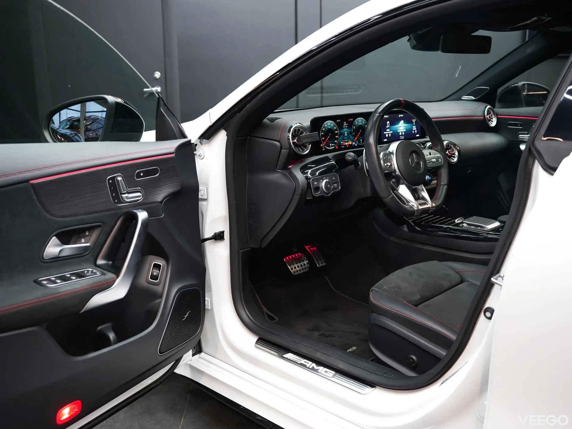 Mercedes-Benz CLA35 AMG 2.0 225kW