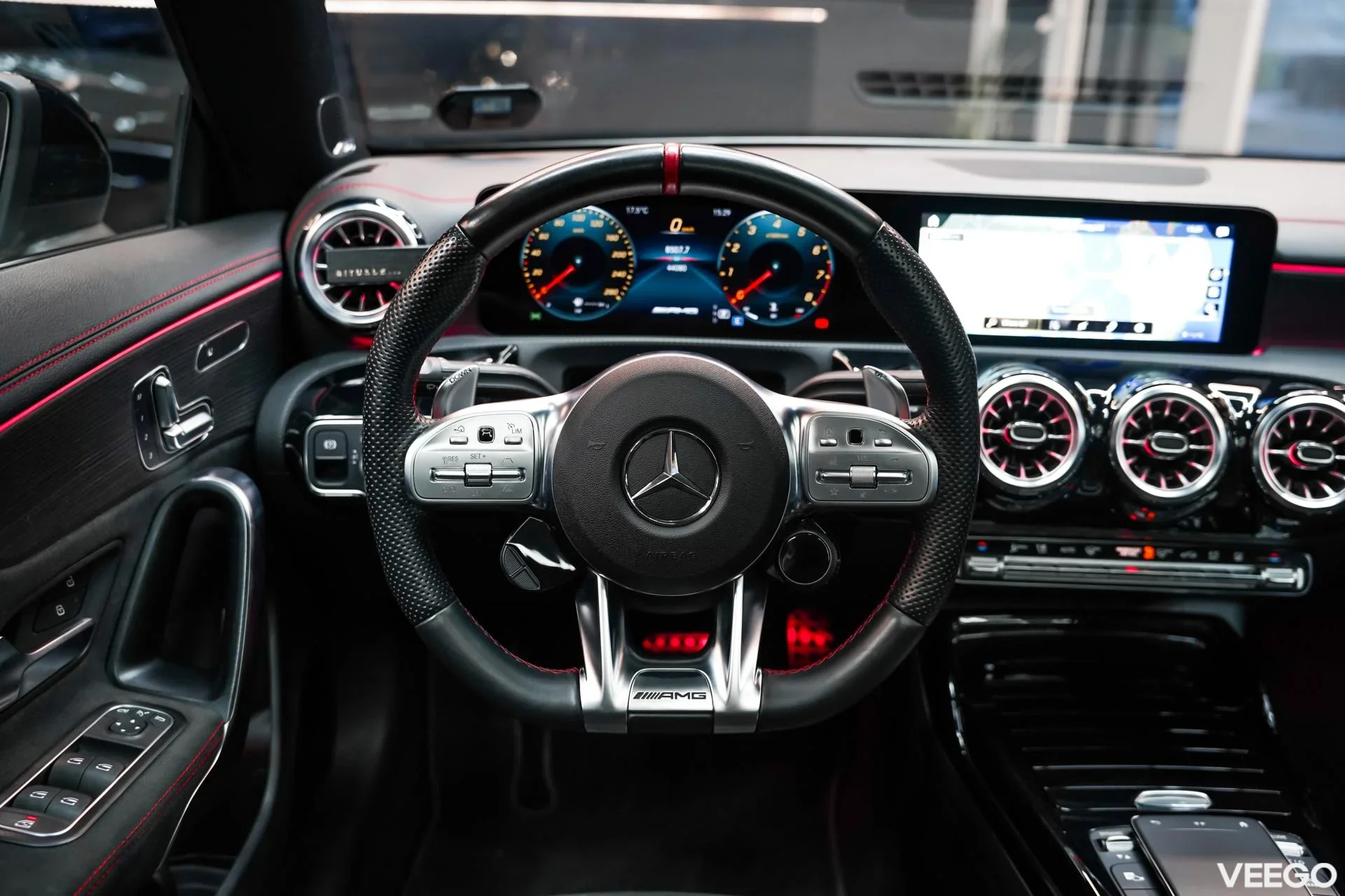Mercedes-Benz CLA35 AMG 2.0 225kW