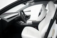 Tesla Model 3 Highland 208kW thumbnail