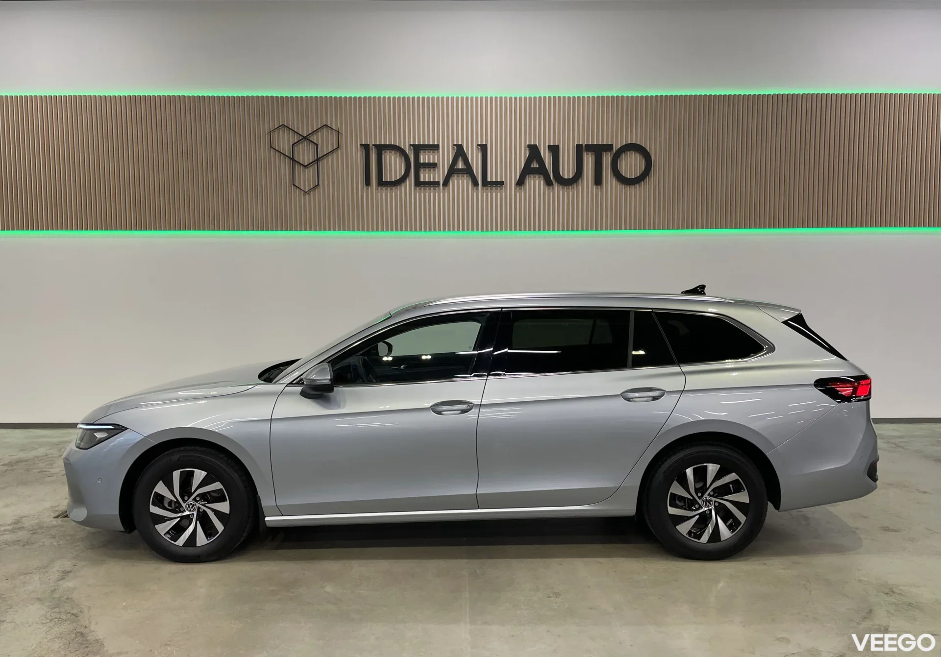 Volkswagen Passat - 110kW