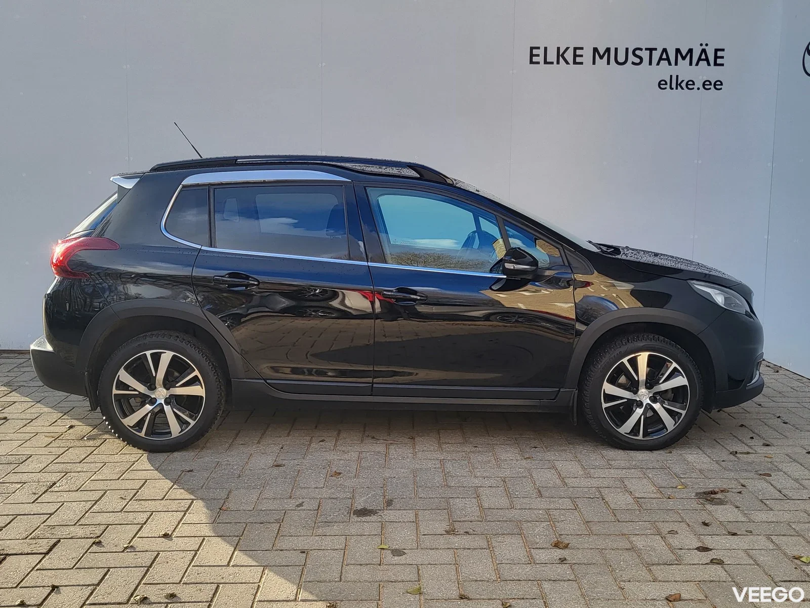 Peugeot 2008 1.2 81kW
