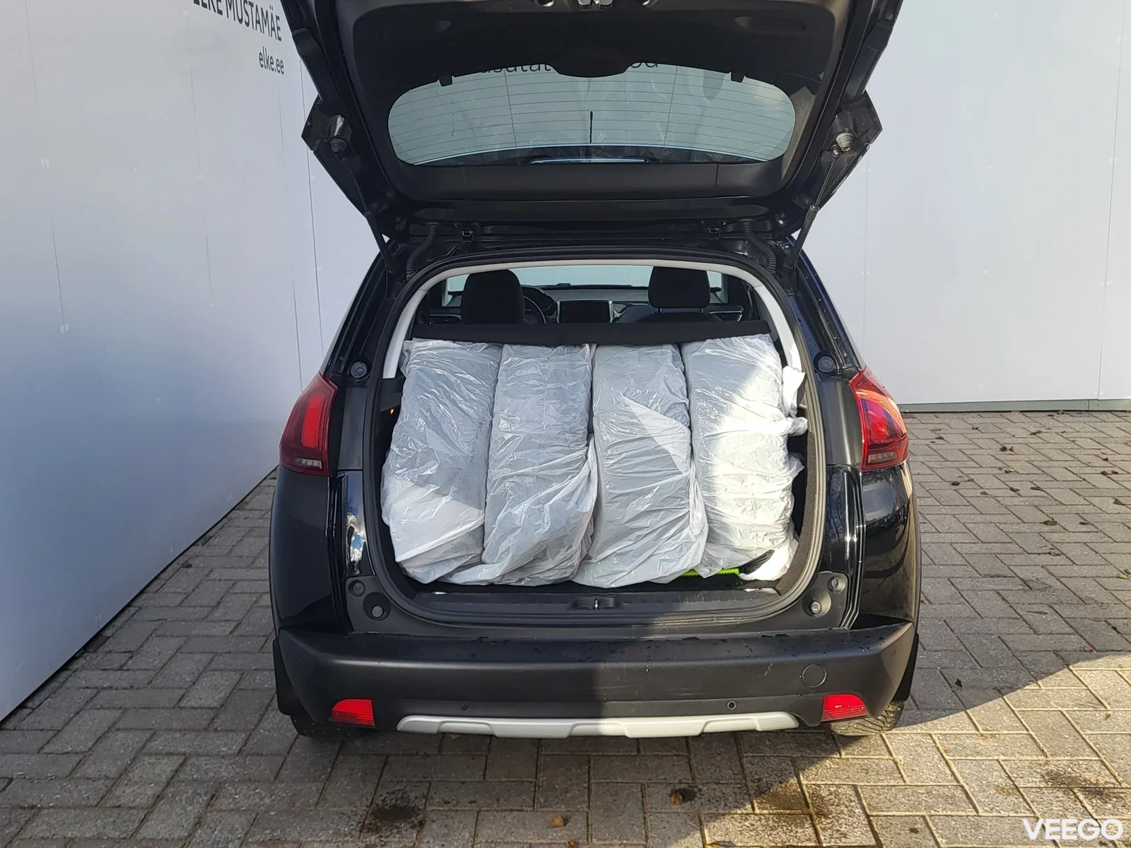 Peugeot 2008 1.2 81kW