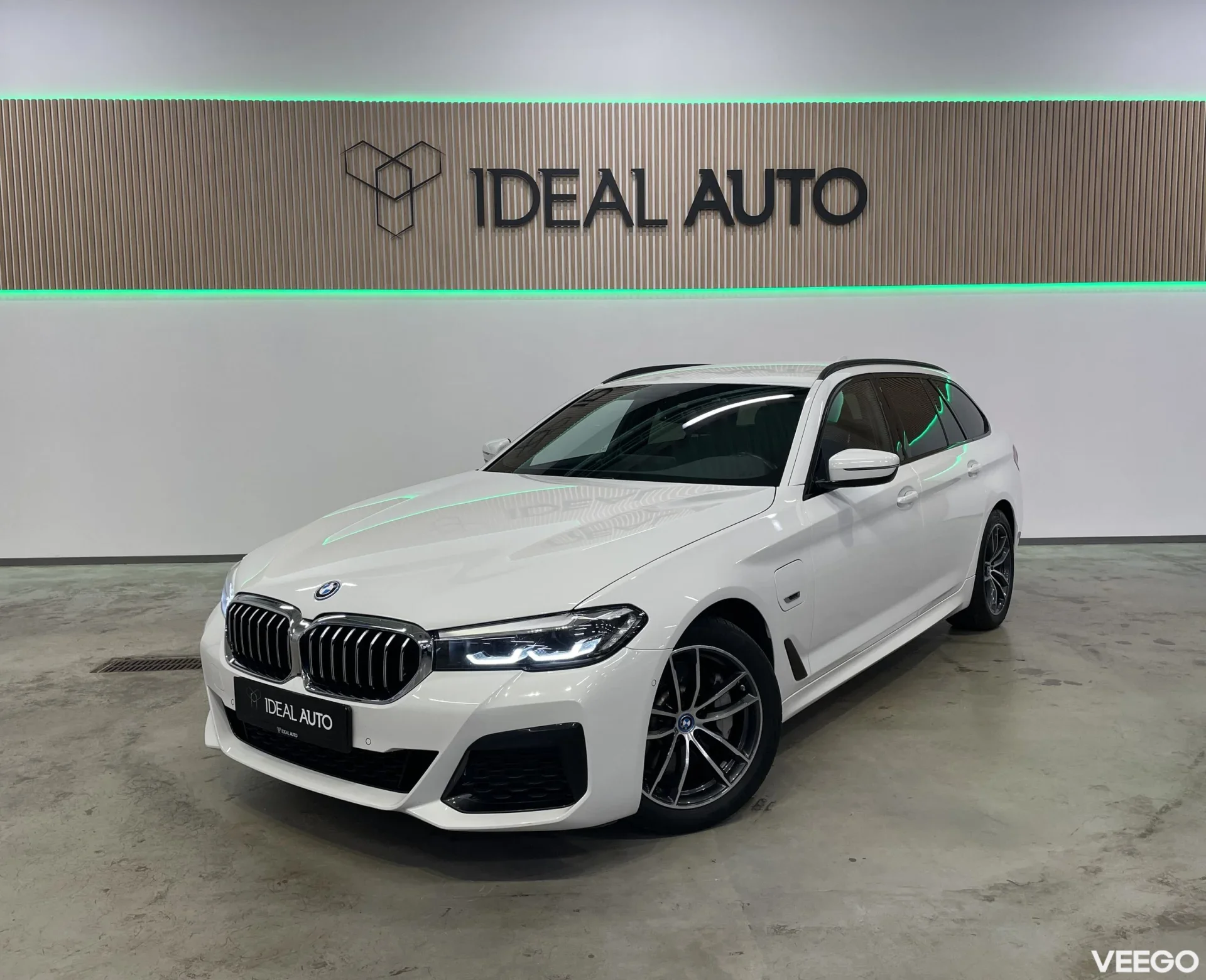BMW 530 E XDRIVE 135kW