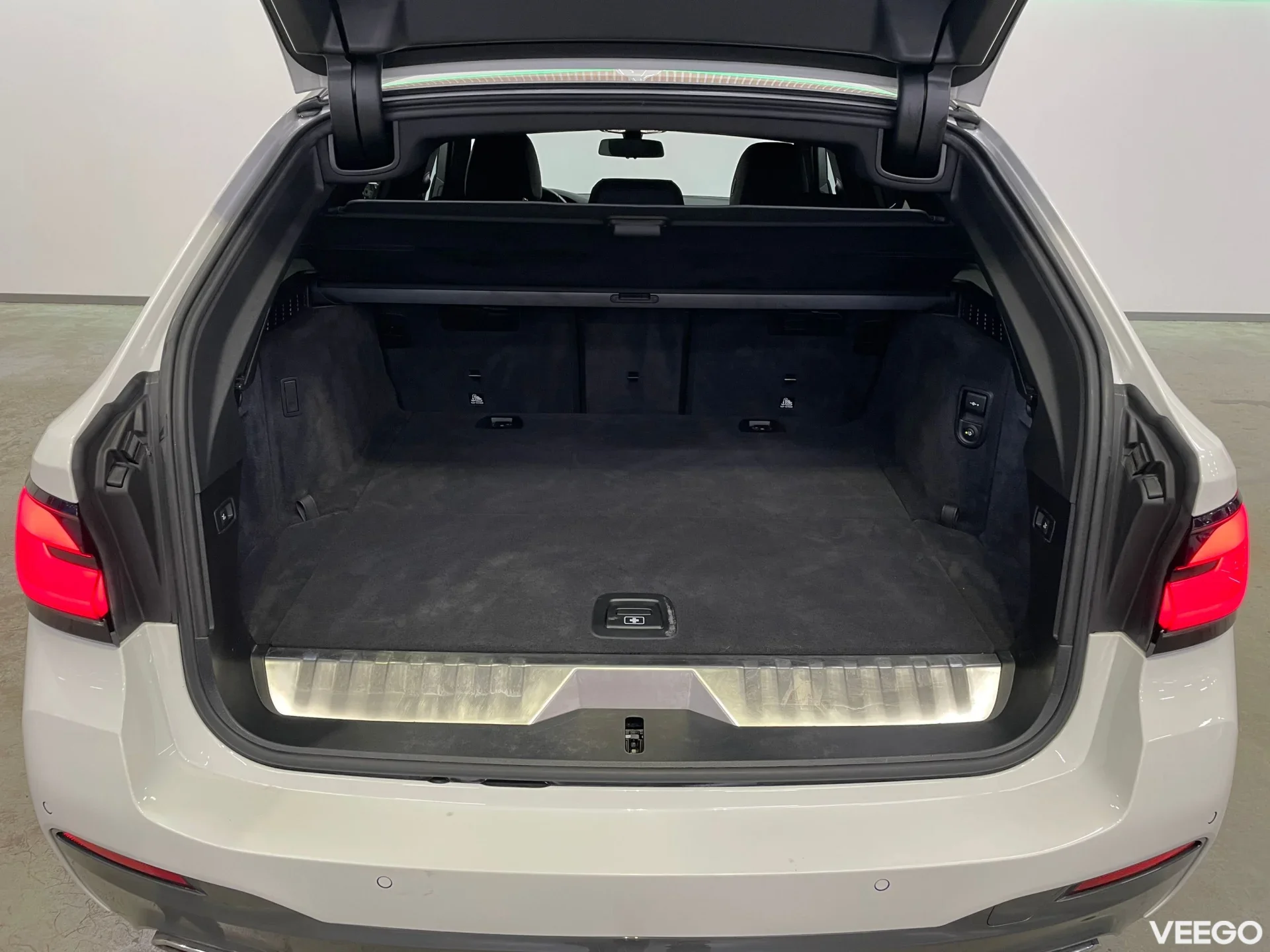 BMW 530 E XDRIVE 135kW