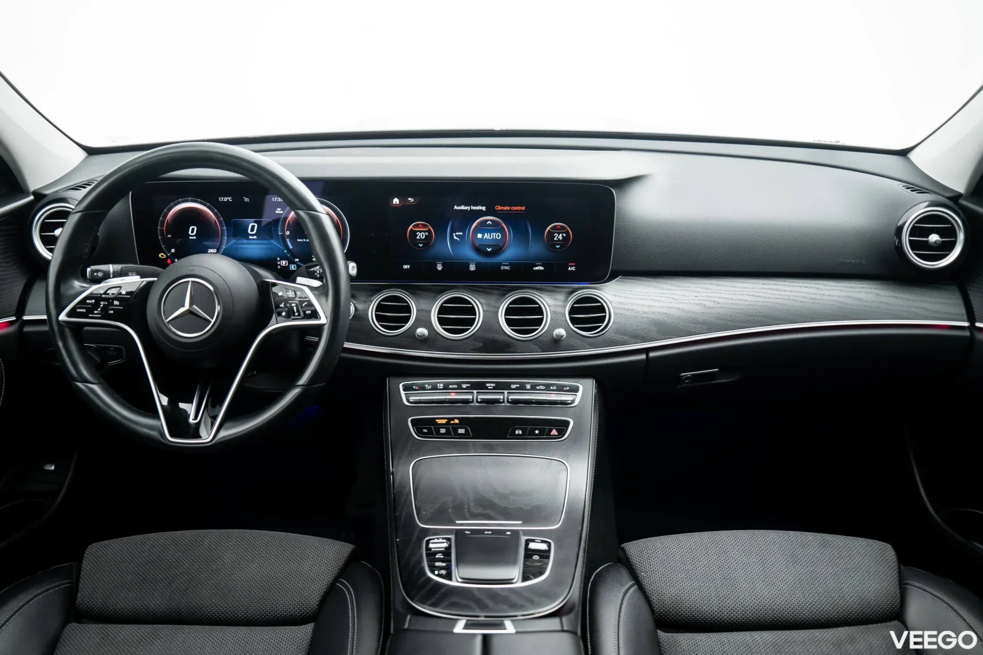 Mercedes-Benz E220 d Avantgarde 4Matic 2.0 143kW