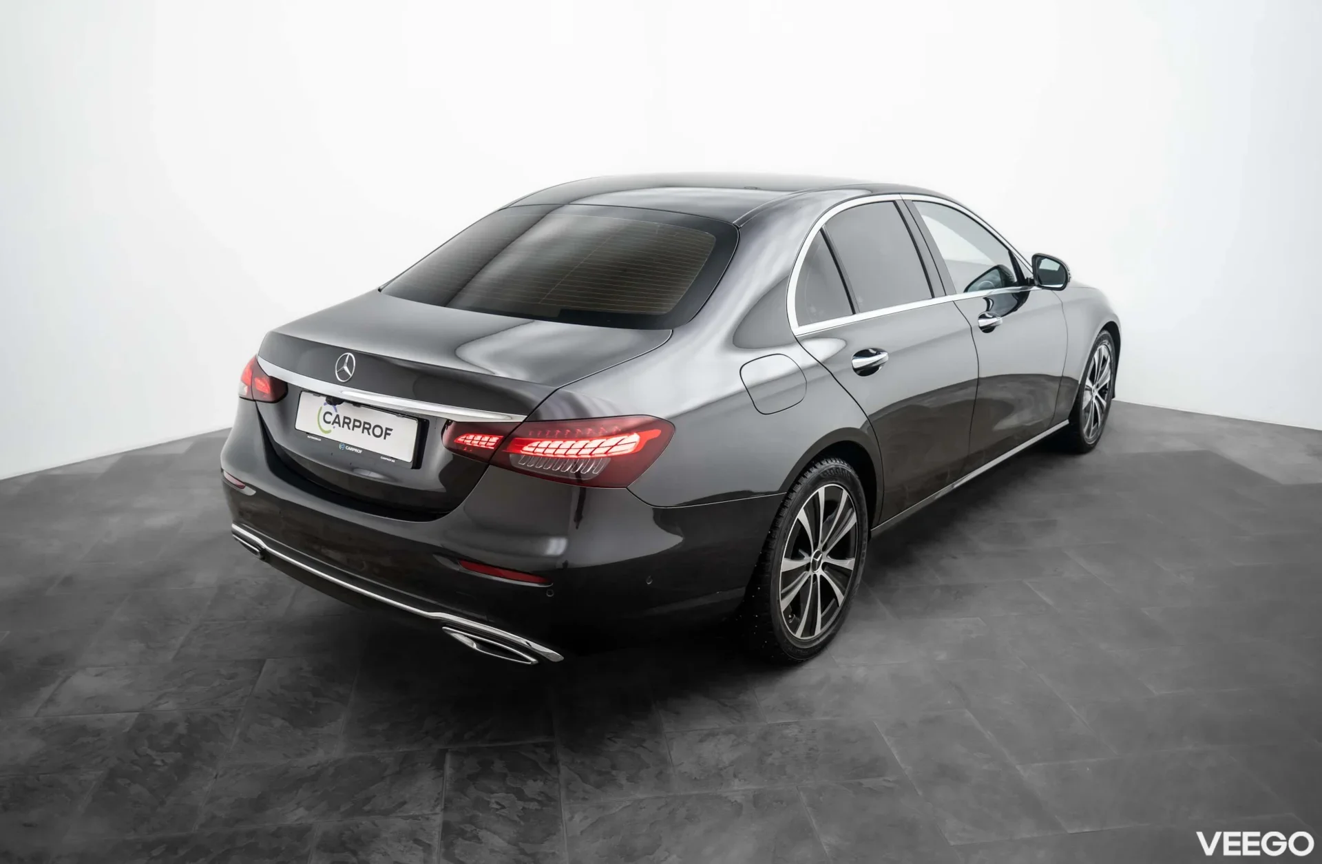 Mercedes-Benz E220 d Avantgarde 4Matic 2.0 143kW