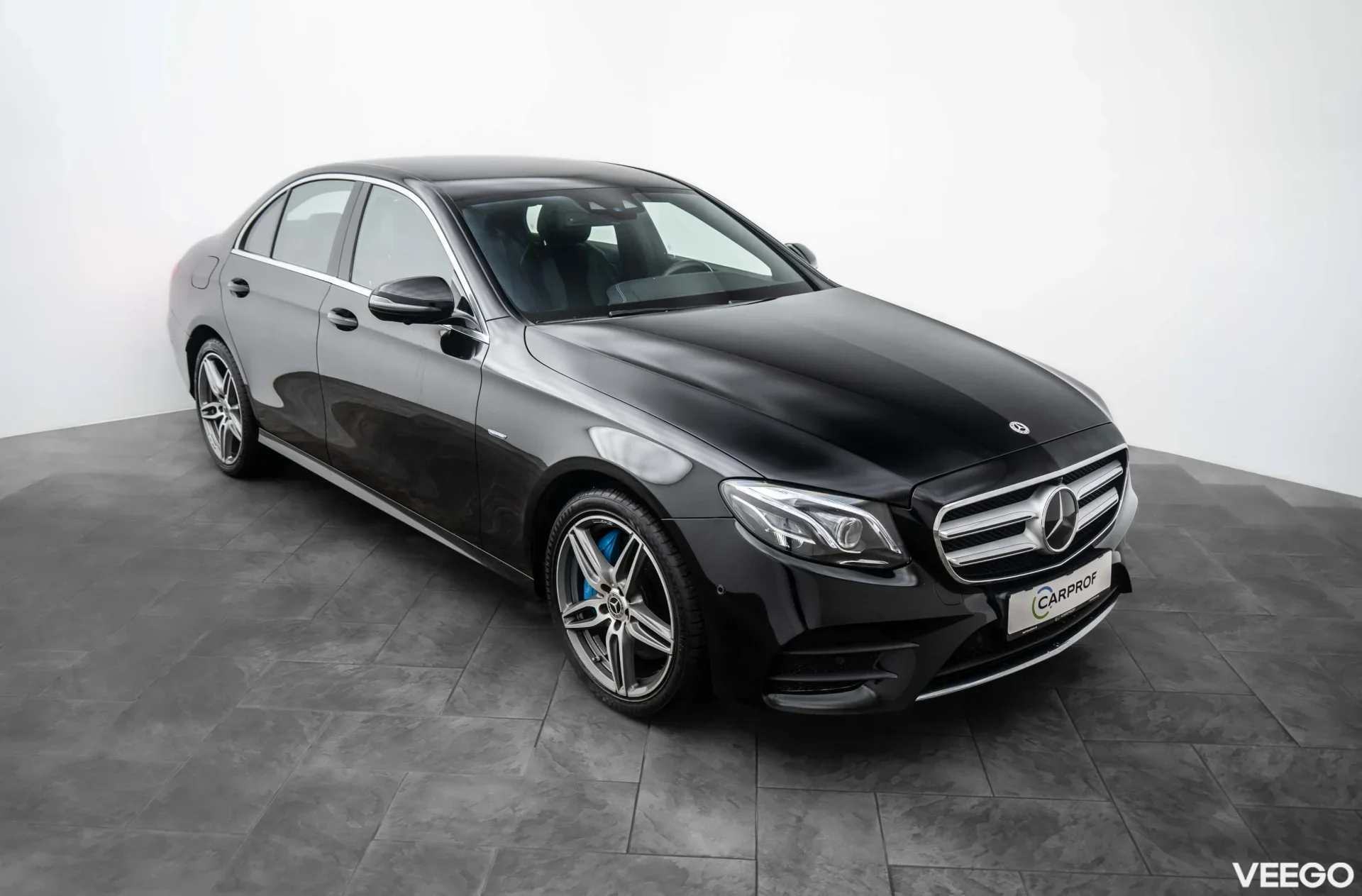 Mercedes-Benz E350 e AMG PHEV 2.0 210kW