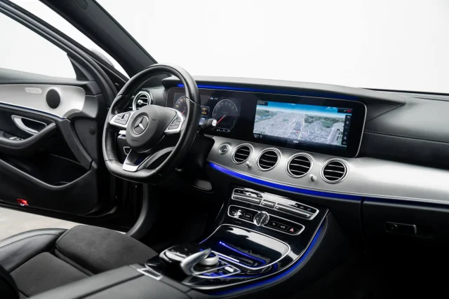 Image of Mercedes-Benz E350 e AMG PHEV 2.0 210kW