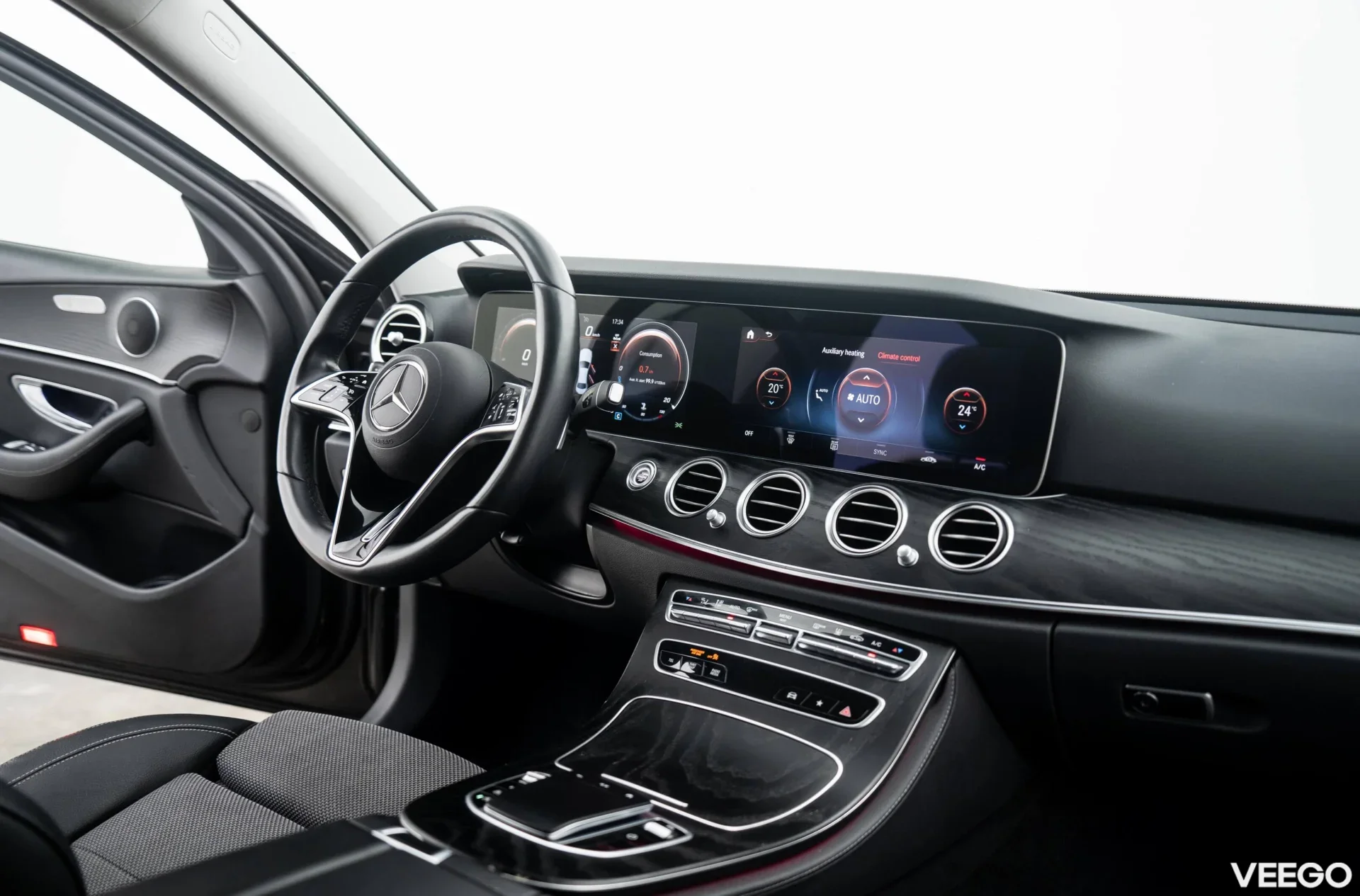 Mercedes-Benz E220 d Avantgarde 4Matic 2.0 143kW