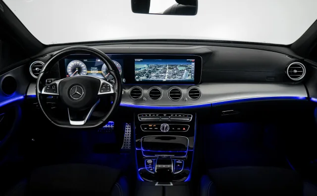 Image of Mercedes-Benz E350 e AMG PHEV 2.0 210kW