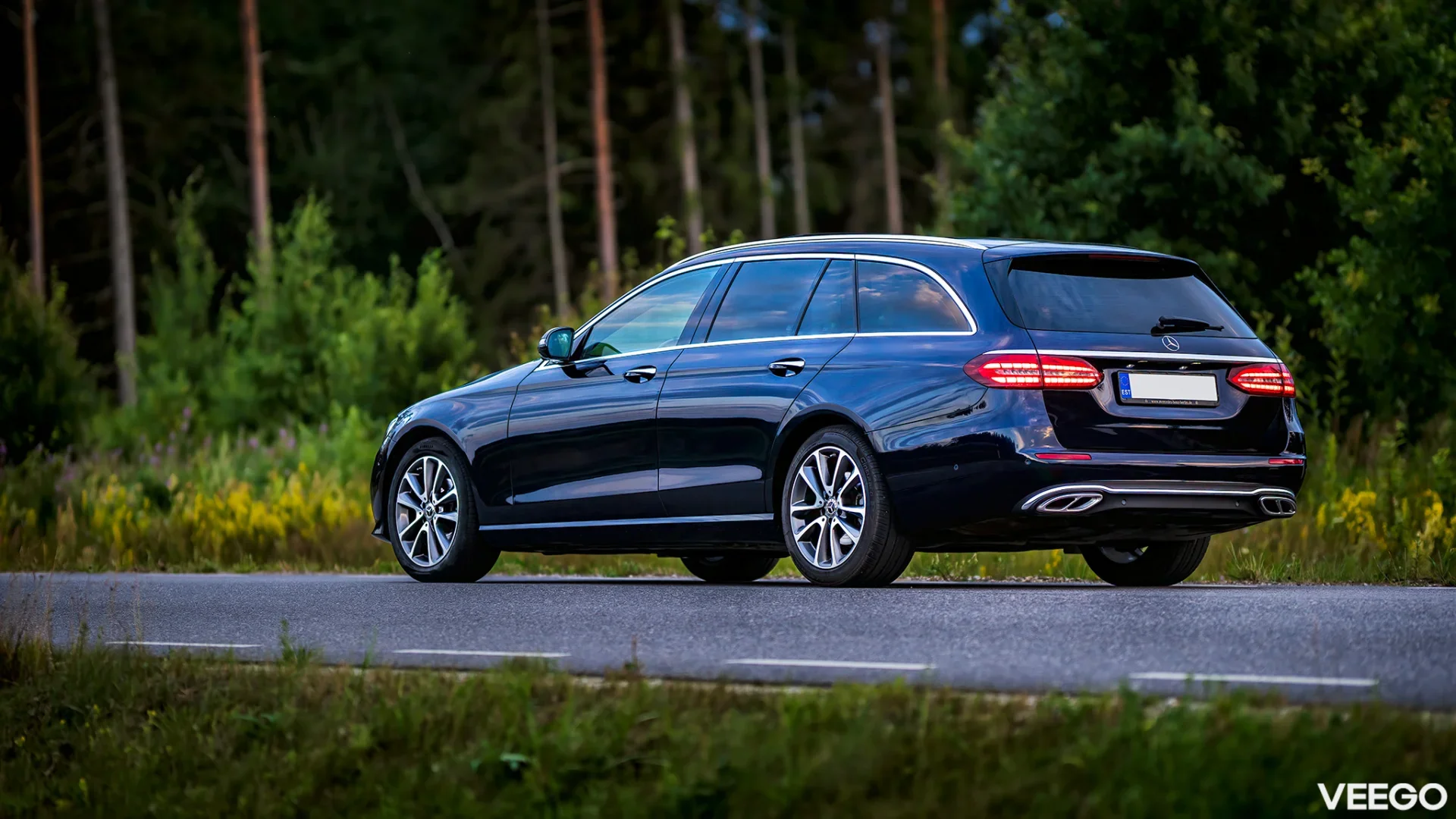 Mercedes-Benz E200 118kW