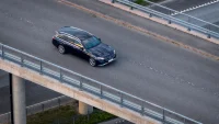 Mercedes-Benz E200 118kW thumbnail