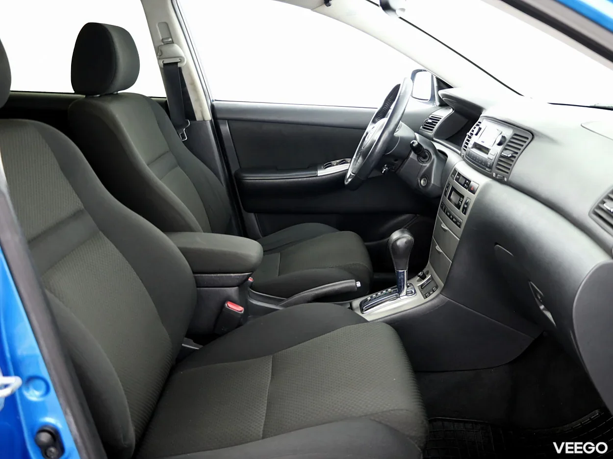 Toyota Corolla 1.6 81kW