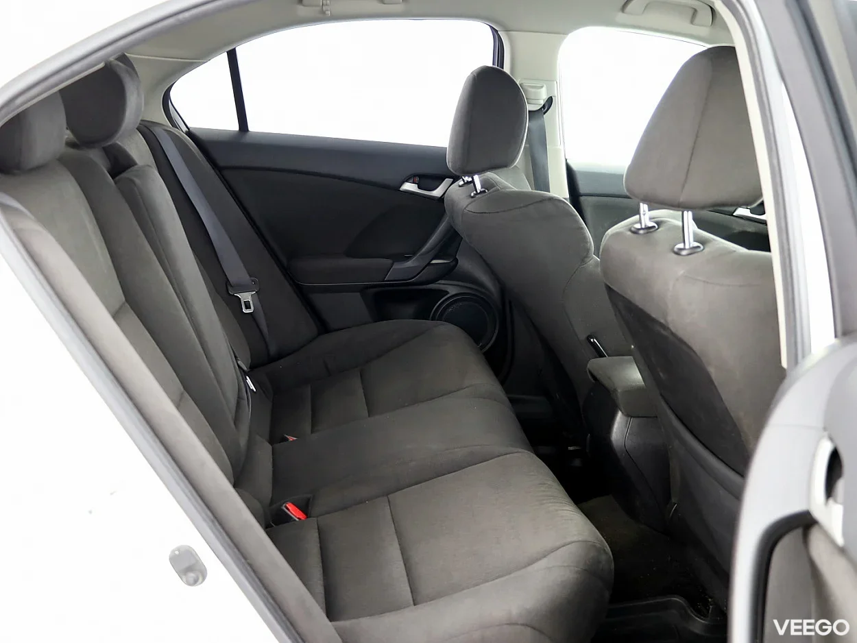 Honda Accord 2.0 115kW