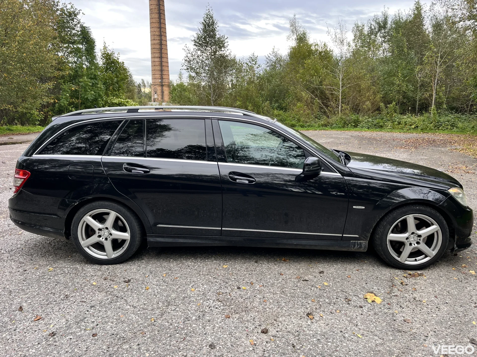 Mercedes-Benz C320 3.0 165kW