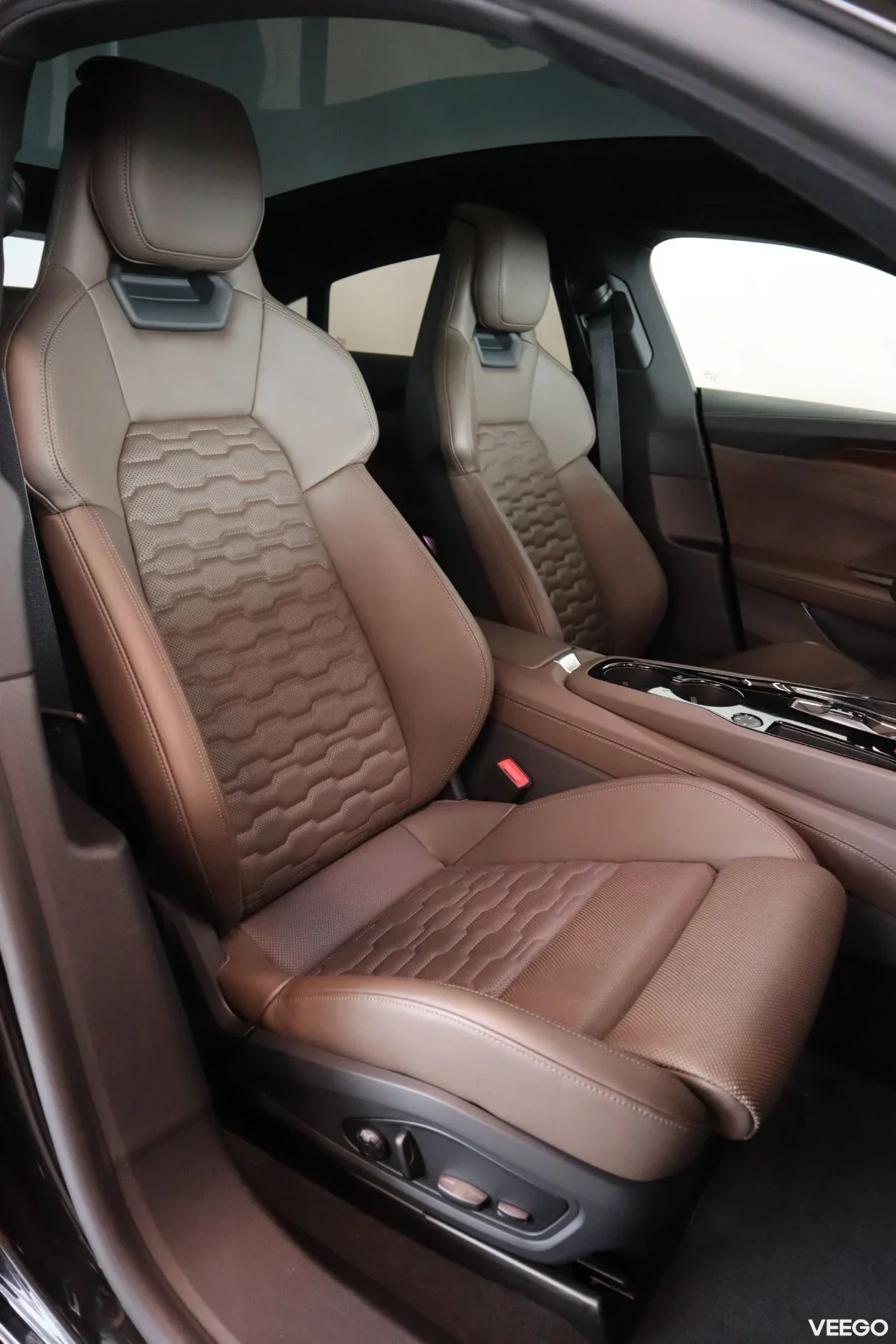 Audi e-tron GT 140kW