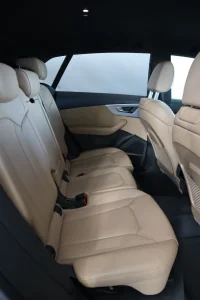 Audi Q8 250kW thumbnail