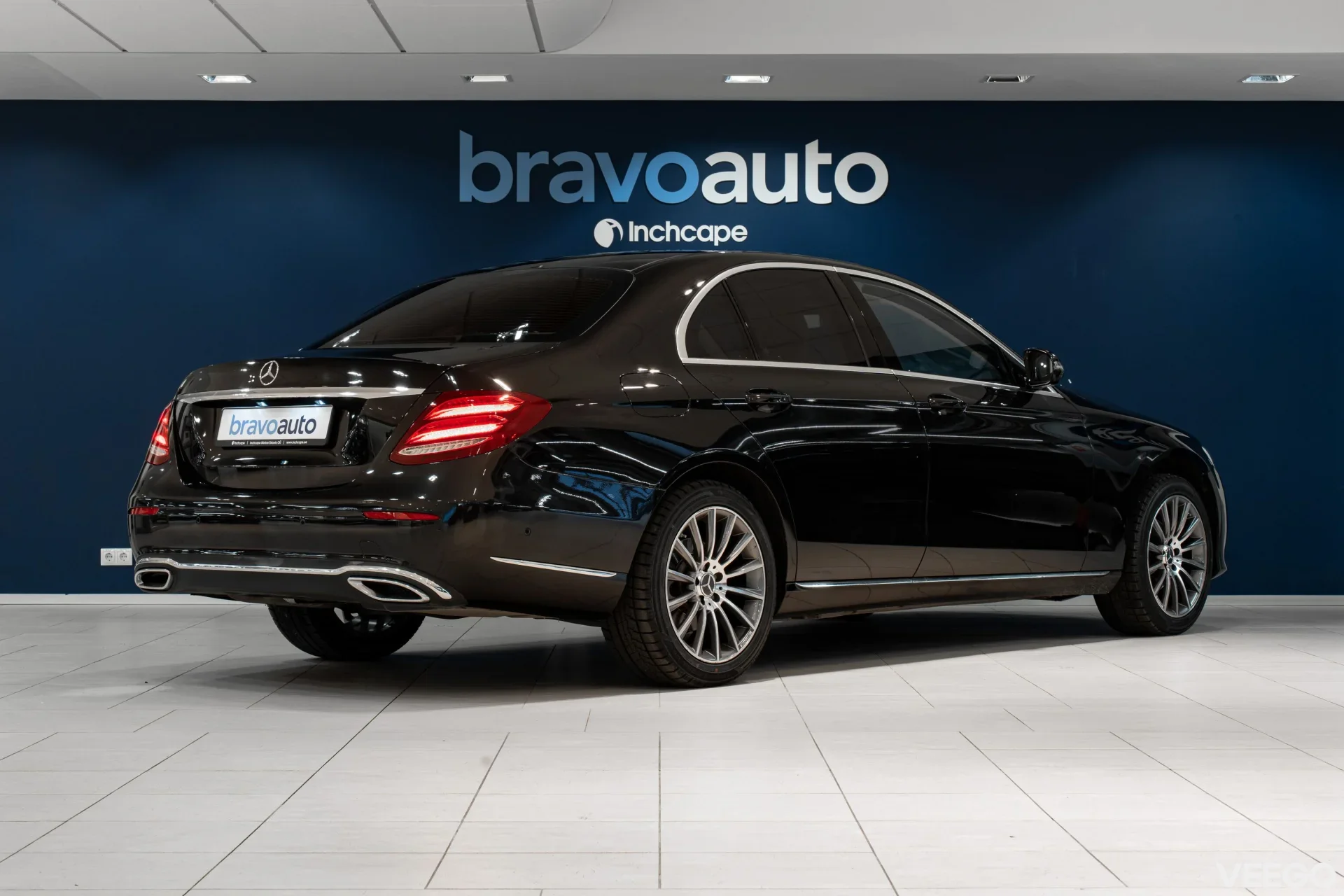 Mercedes-Benz E220 - 2 143kW