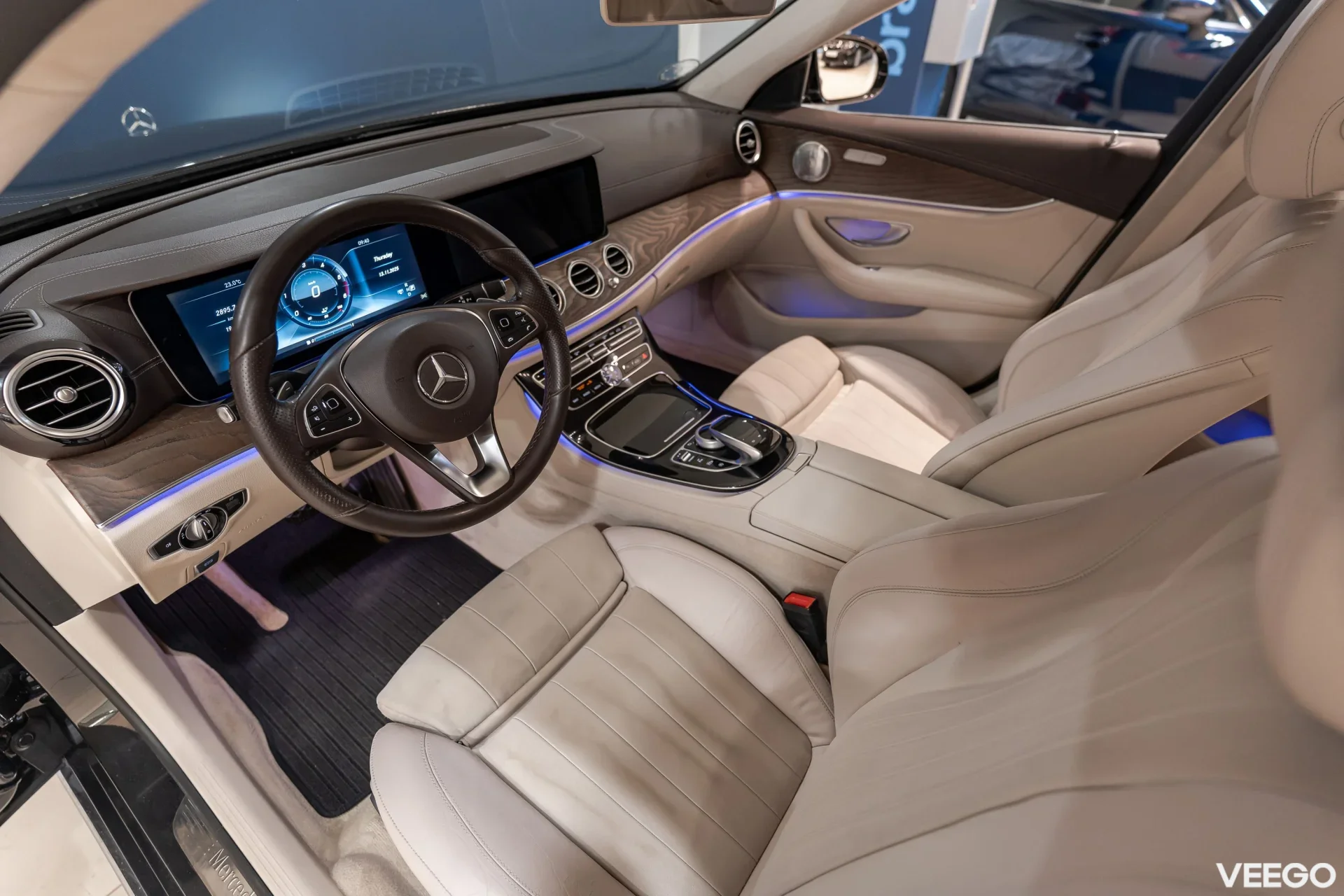 Mercedes-Benz E220 - 2 143kW