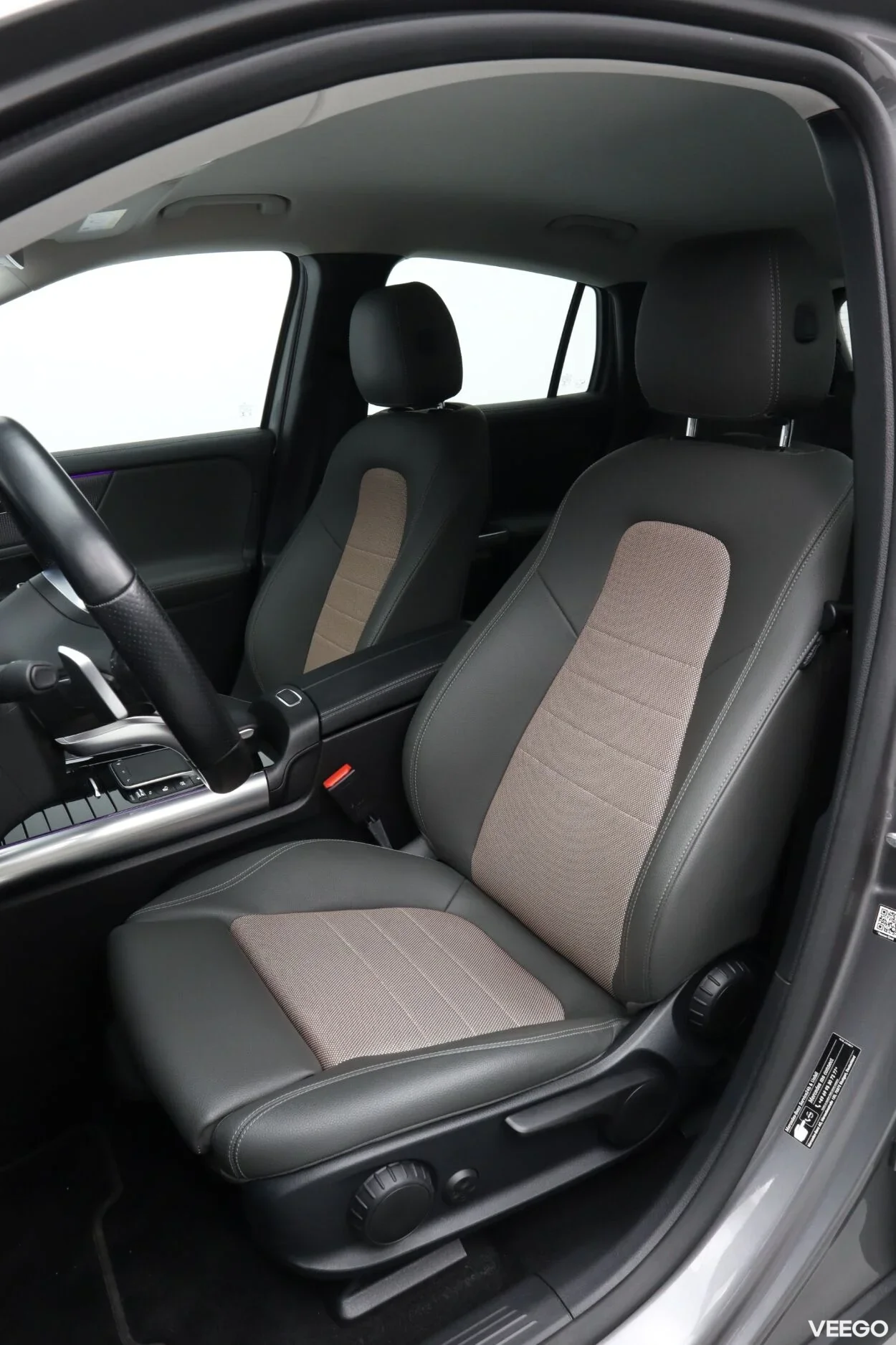 Mercedes-Benz EQA: EQA 250 Progressive 80kW